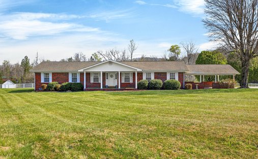 House in Decatur, Tennessee, United States 1