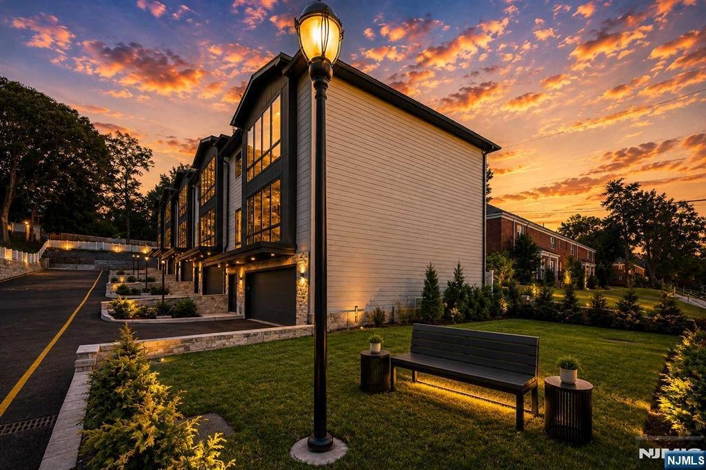 Condo in Leonia, New Jersey, United States 2 - 18262361