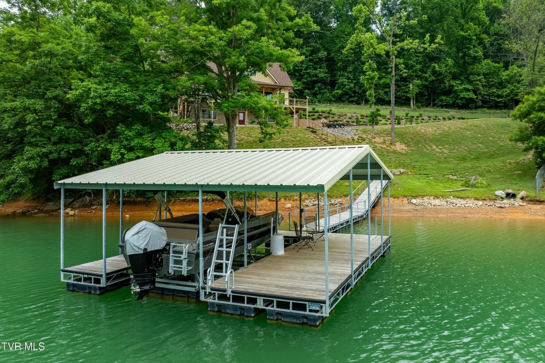 House in Mountain City, Tennessee, United States 4 - 18263022
