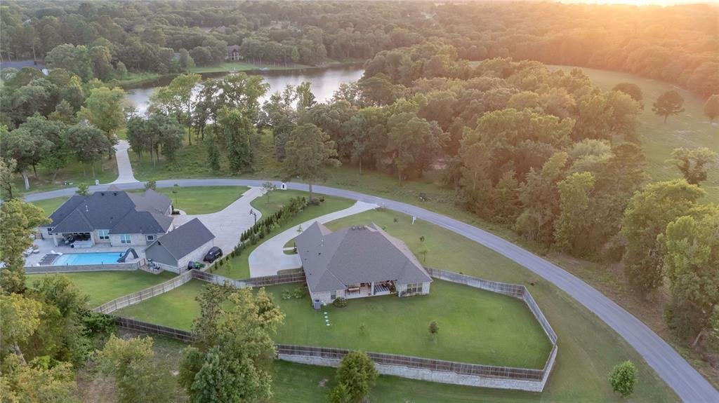 House in Mineola, Texas, United States 3 - 18261313
