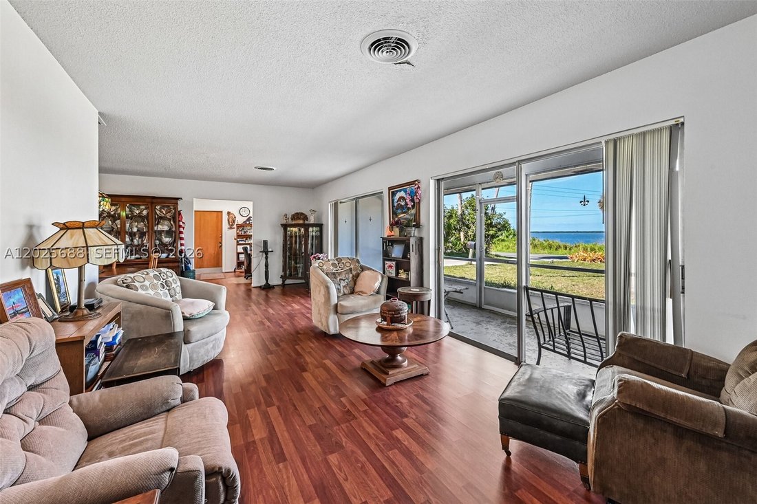 House in Fort Pierce, Florida, United States 4 - 18012845