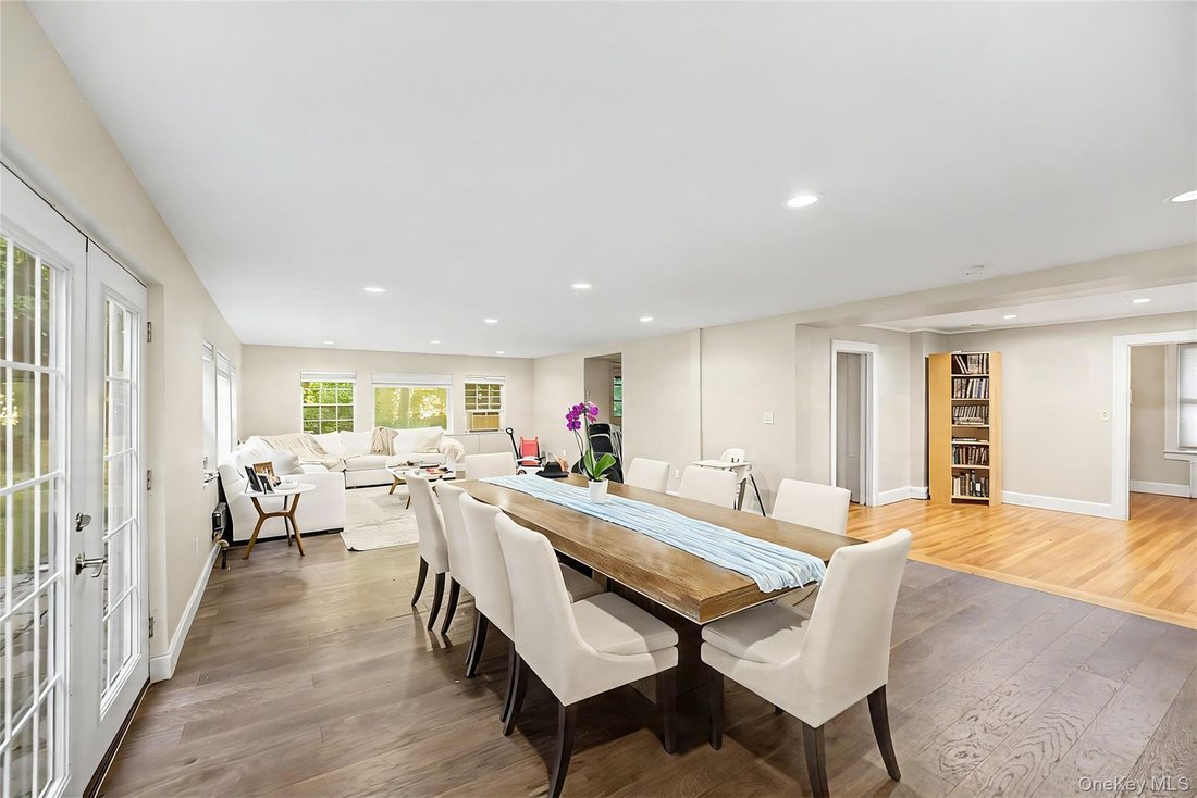 House in Great Neck, New York, United States 2 - 18260297