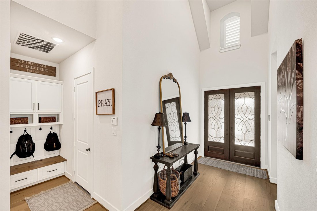 House in Houston, Texas, United States 4 - 18265946