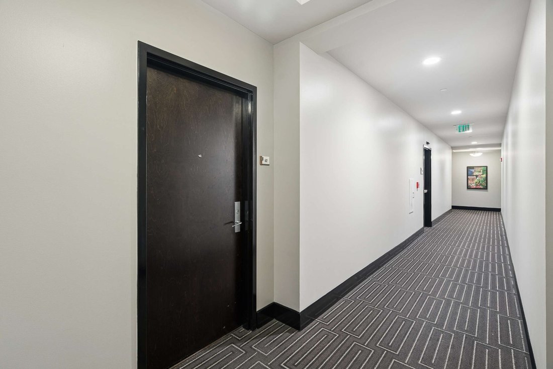 Condo in Nashville, Tennessee, United States 3 - 18264574