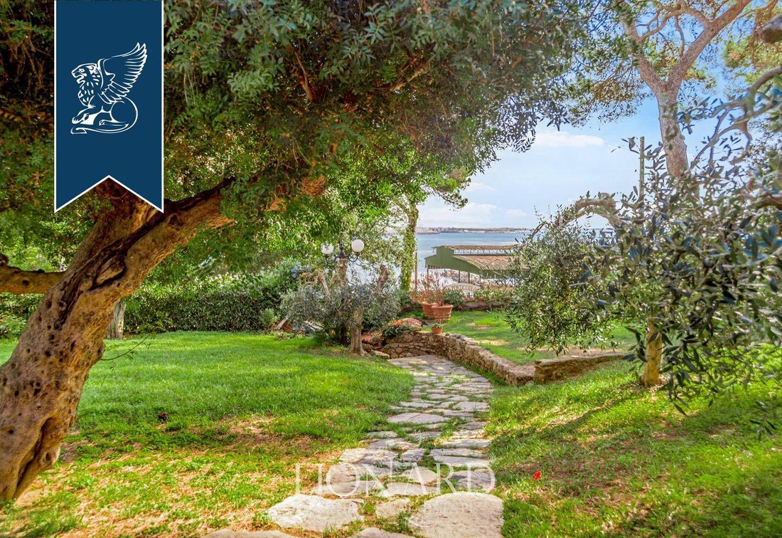 Villa in Italy 2 - 18266459