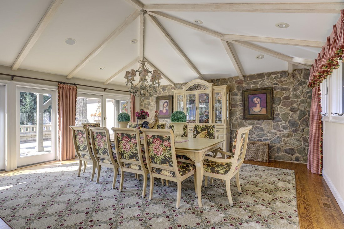 House in Laurel Hollow, New York, United States 4 - 18239729