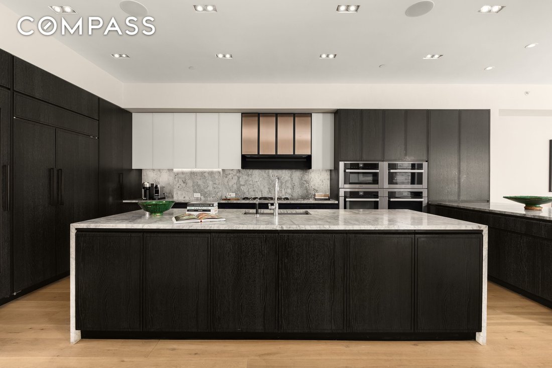 Condo in New York, New York, United States 4 - 15905263