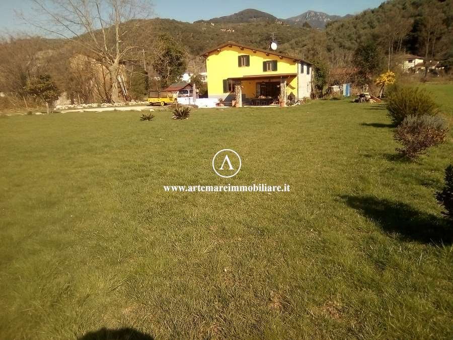Villa in Pietrasanta, Tuscany, Italy 3 - 12916829