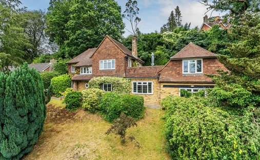 Casa in Dorking, Inghilterra 1