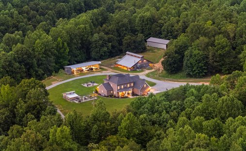 House in Hohenwald, Tennessee, United States 1
