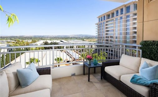 Condo in Irvine, California, United States 1