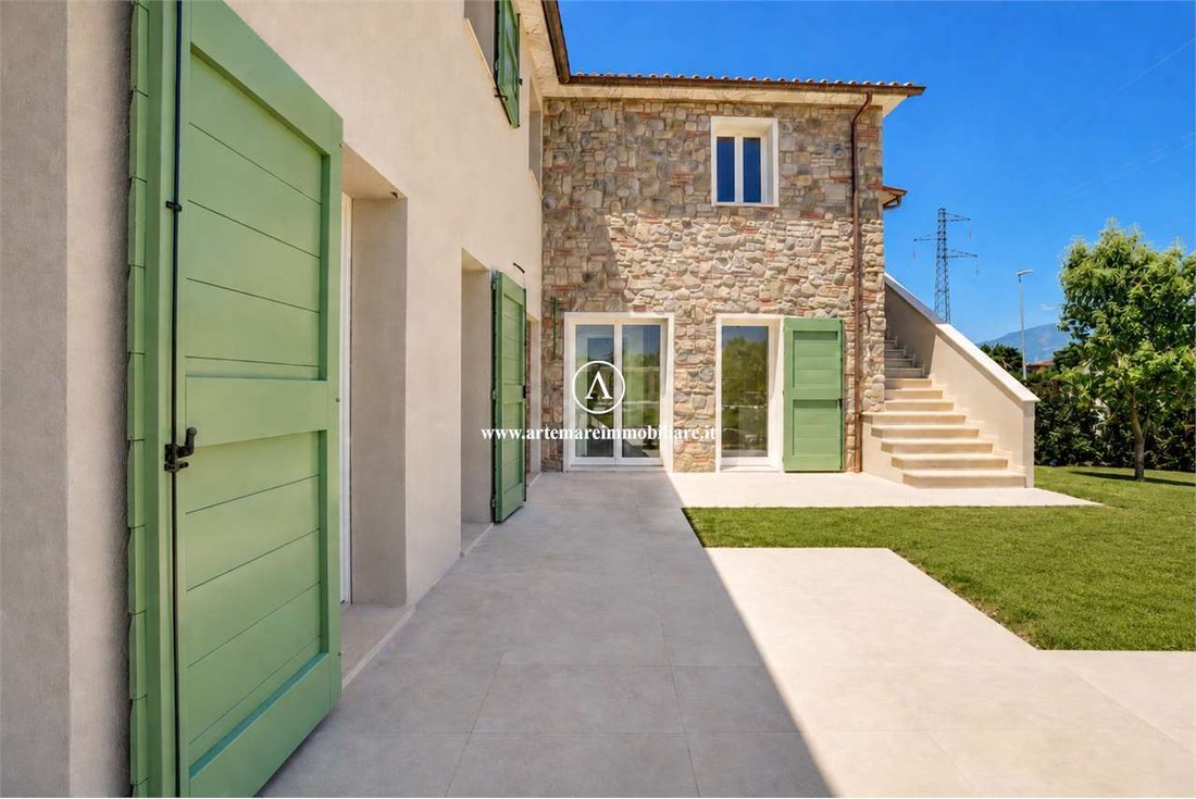 Villa in Pietrasanta, Tuscany, Italy 4 - 18258023