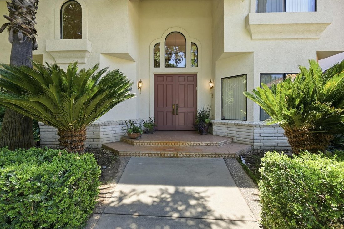 Casa a Modesto, California, Stati Uniti 3 - 18262659