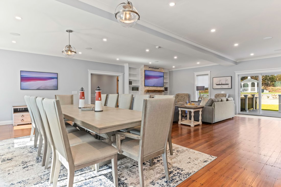 House in Bourne, Massachusetts, United States 4 - 18260140