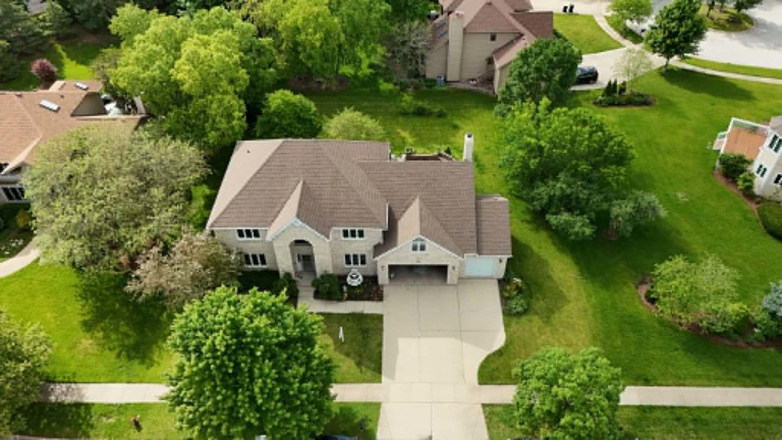 House in Aurora, Illinois, United States 3 - 18261375