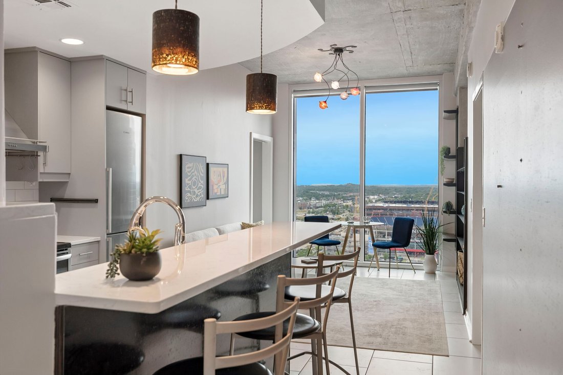 Condo in Nashville, Tennessee, United States 4 - 18264626
