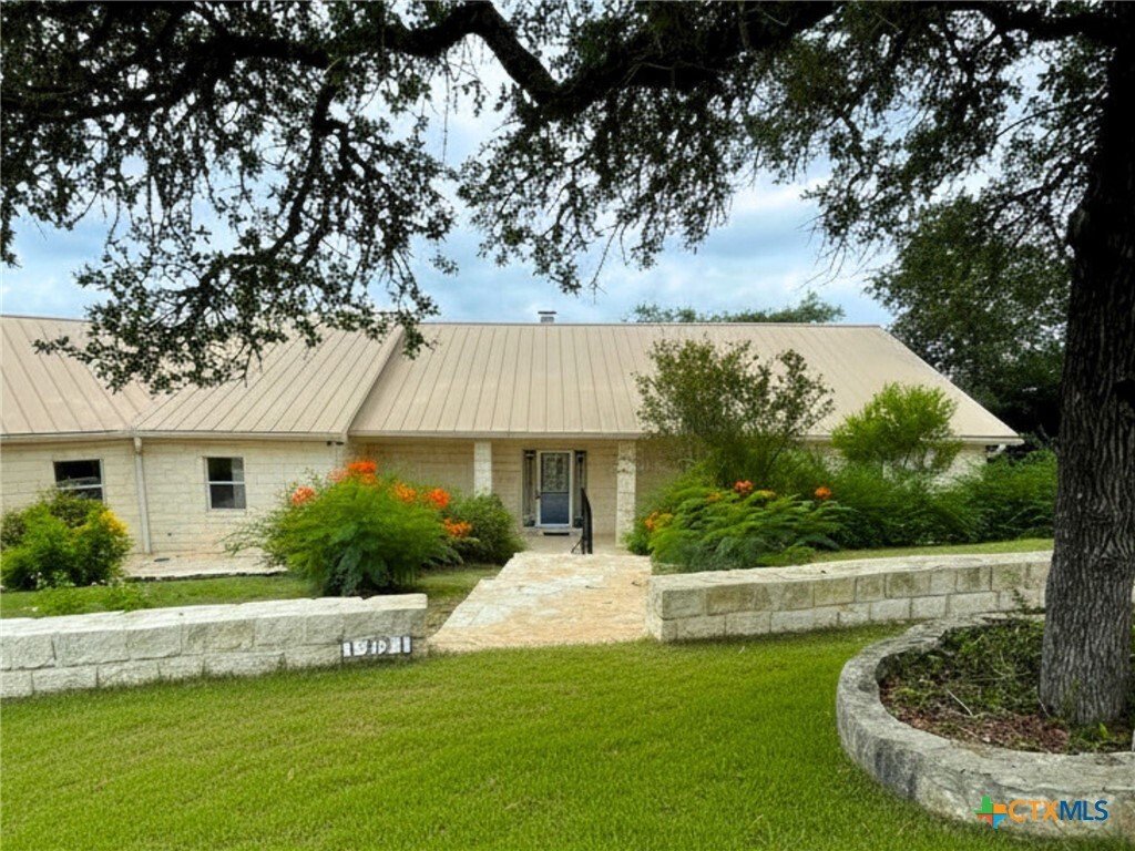 House in Canyon Lake, Texas, United States 1 - 17171142