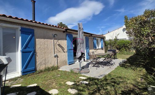 House in Coudoux, Provence-Alpes-Côte d'Azur, France 1