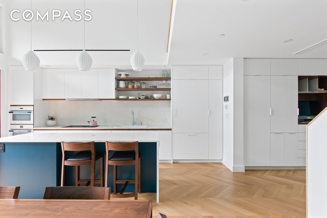 House in New York, New York, United States 4 - 16500651