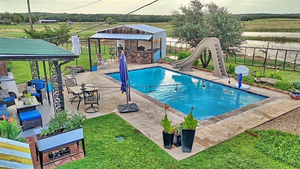 House in Nocona, Texas, United States 1 - 18261270