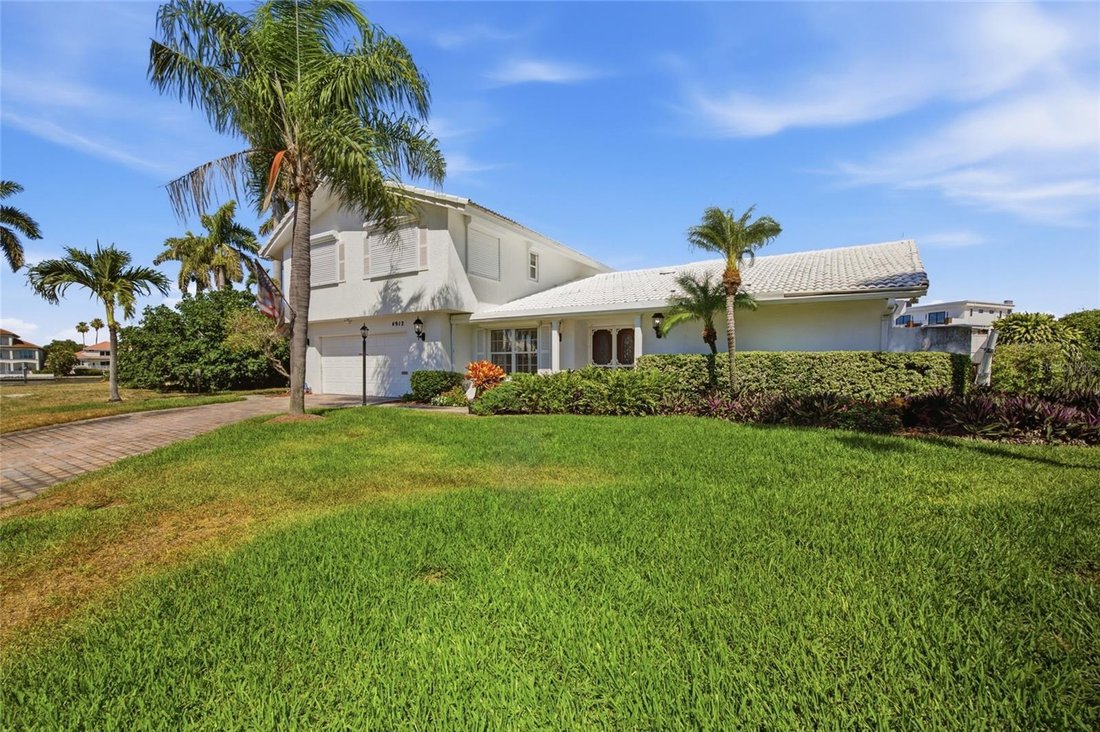 House in St. Petersburg, Florida, United States 3 - 18260885