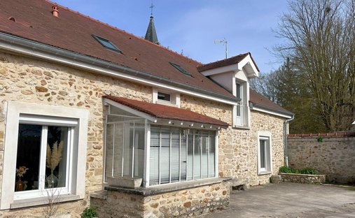 Villa in Milly-la-Forêt, Ile-de-France, France 1
