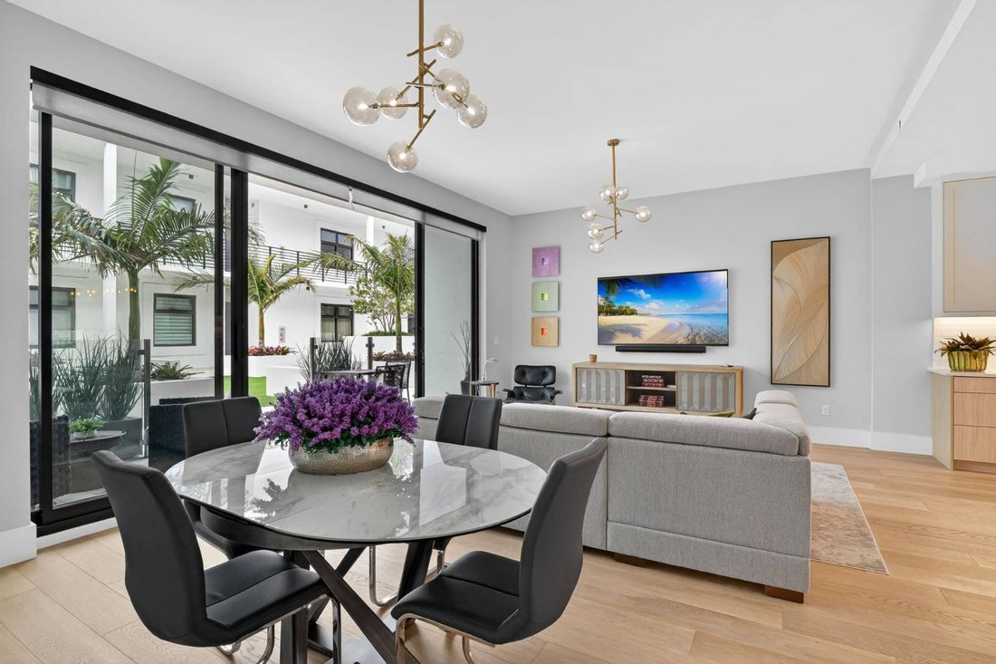 Condo in Naples, Florida, United States 4 - 18263801