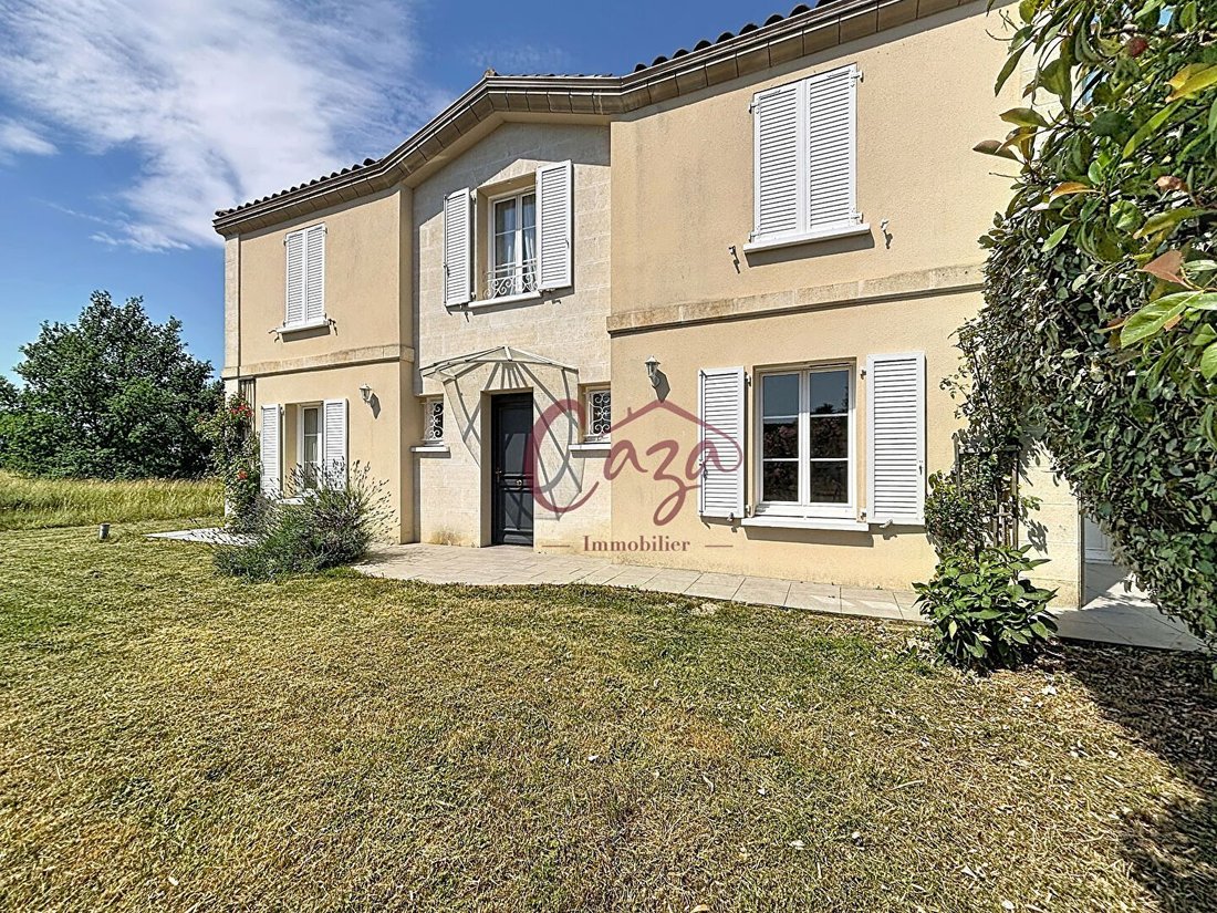 House in Camblanes-et-Meynac, Nouvelle-Aquitaine, France 1 - 18265836