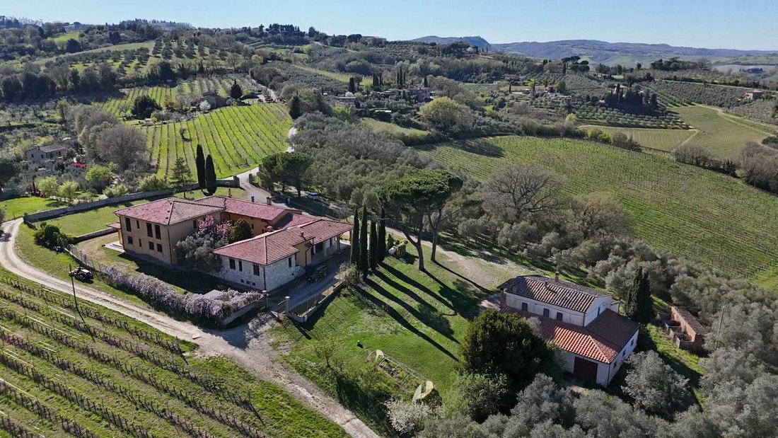 Villa in Montepulciano, Tuscany, Italy 3 - 18266246