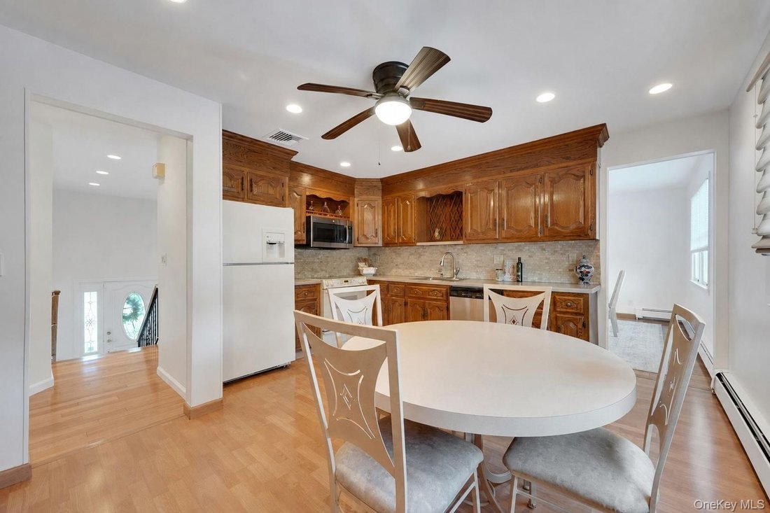 House in New Rochelle, New York, United States 5 - 18160391