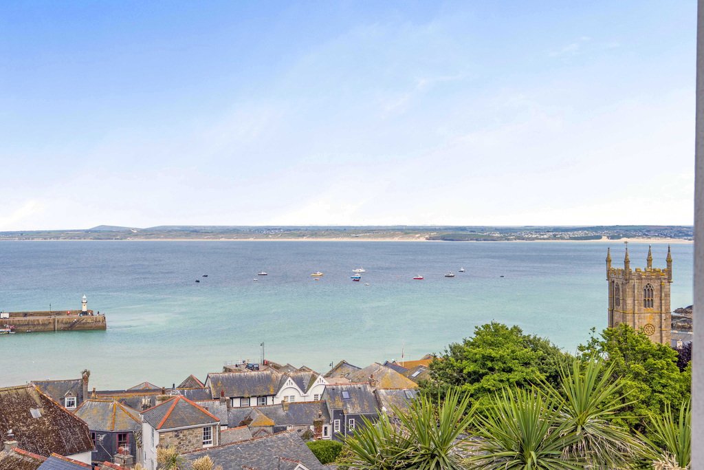 House in St. Ives, England 2 - 17797055
