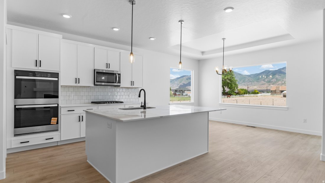 House in Erda, Utah, United States 5 - 18265973