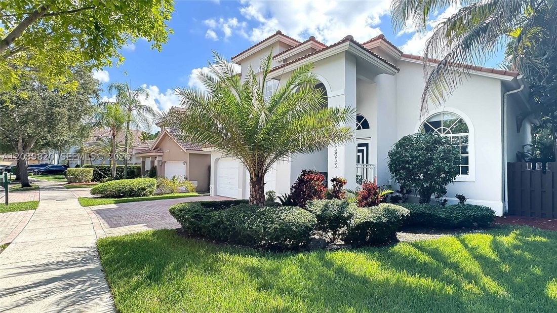 House in Doral, Florida, United States 2 - 18260915