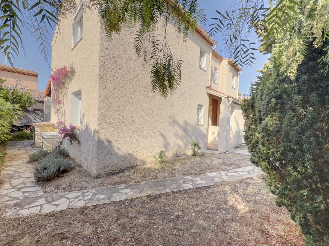 Villa in Le Fort, Six-Fours-les-Plages, France 3 - 15976347