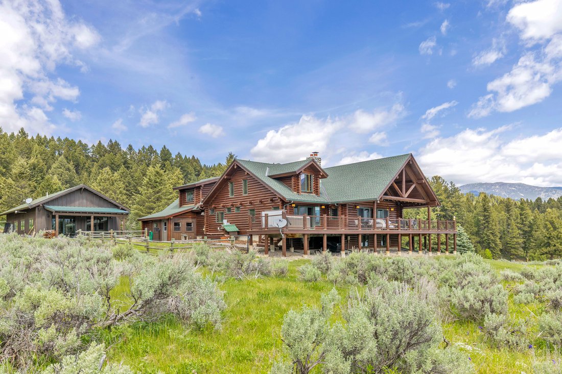 House in Gallatin Gateway, Montana, United States 5 - 18262925