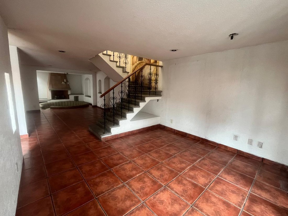 House in Santa Catarina Yecahuitzotl, Mexico City, Mexico 4 - 18261580