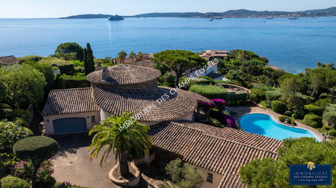 Estate in Nartelle-Noyer-Bellevue-bd des Sardinaux, Sainte-Maxime, France 1 - 18261254
