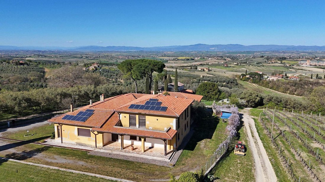 Villa in Montepulciano, Tuscany, Italy 2 - 18266246