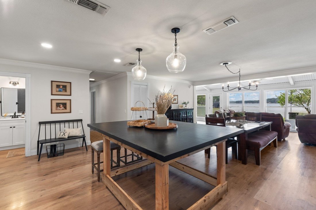 House in Mount Vernon, Texas, United States 4 - 18262955