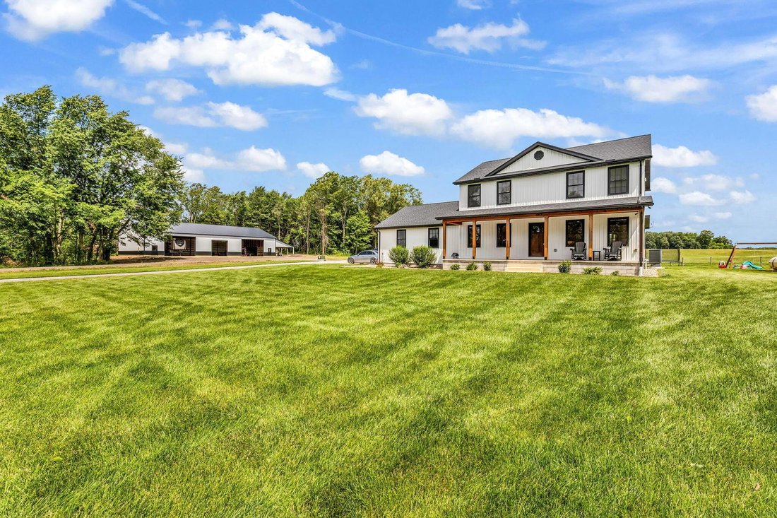 House in Centerburg, Ohio, United States 4 - 18260784