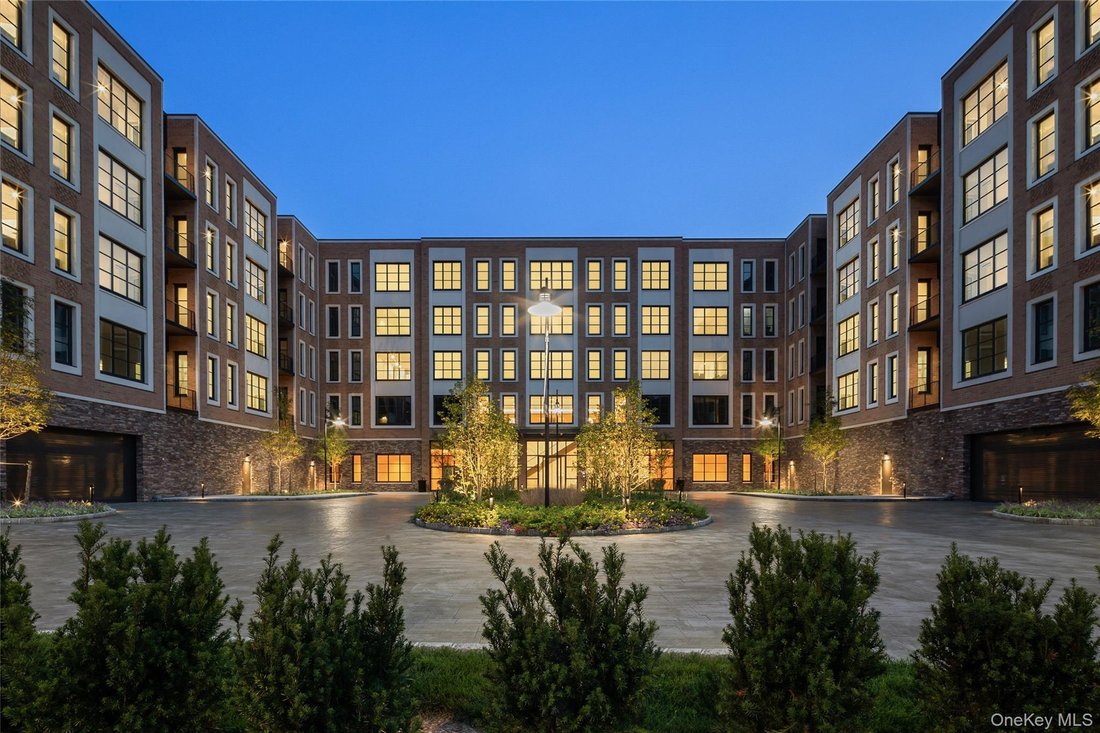 Condo in Glen Cove, New York, United States 1 - 18261654
