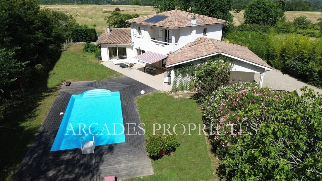 House in Sallebœuf, Nouvelle-Aquitaine, France 1 - 17314564
