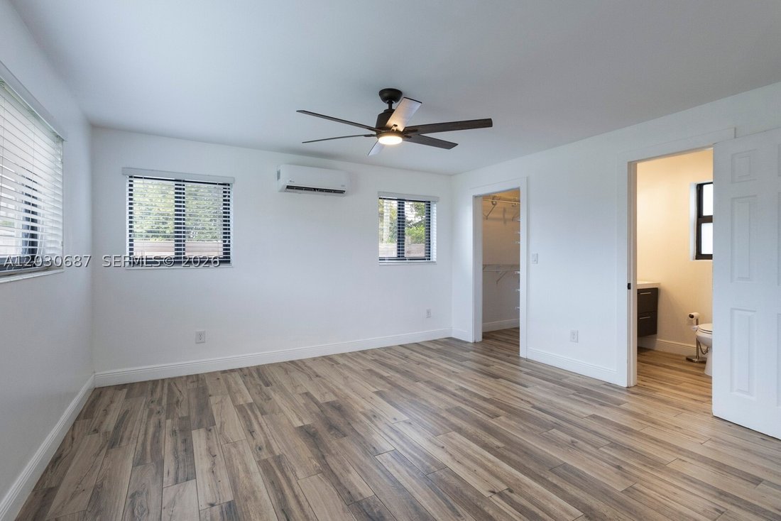 House in Miami, Florida, United States 4 - 18108971