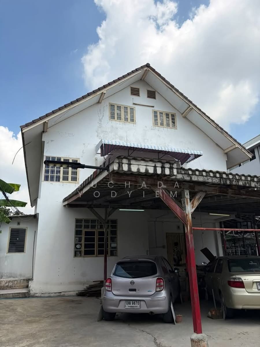 House in Bangkok, Krung Thep Maha Nakhon, Thailand 1 - 18262271