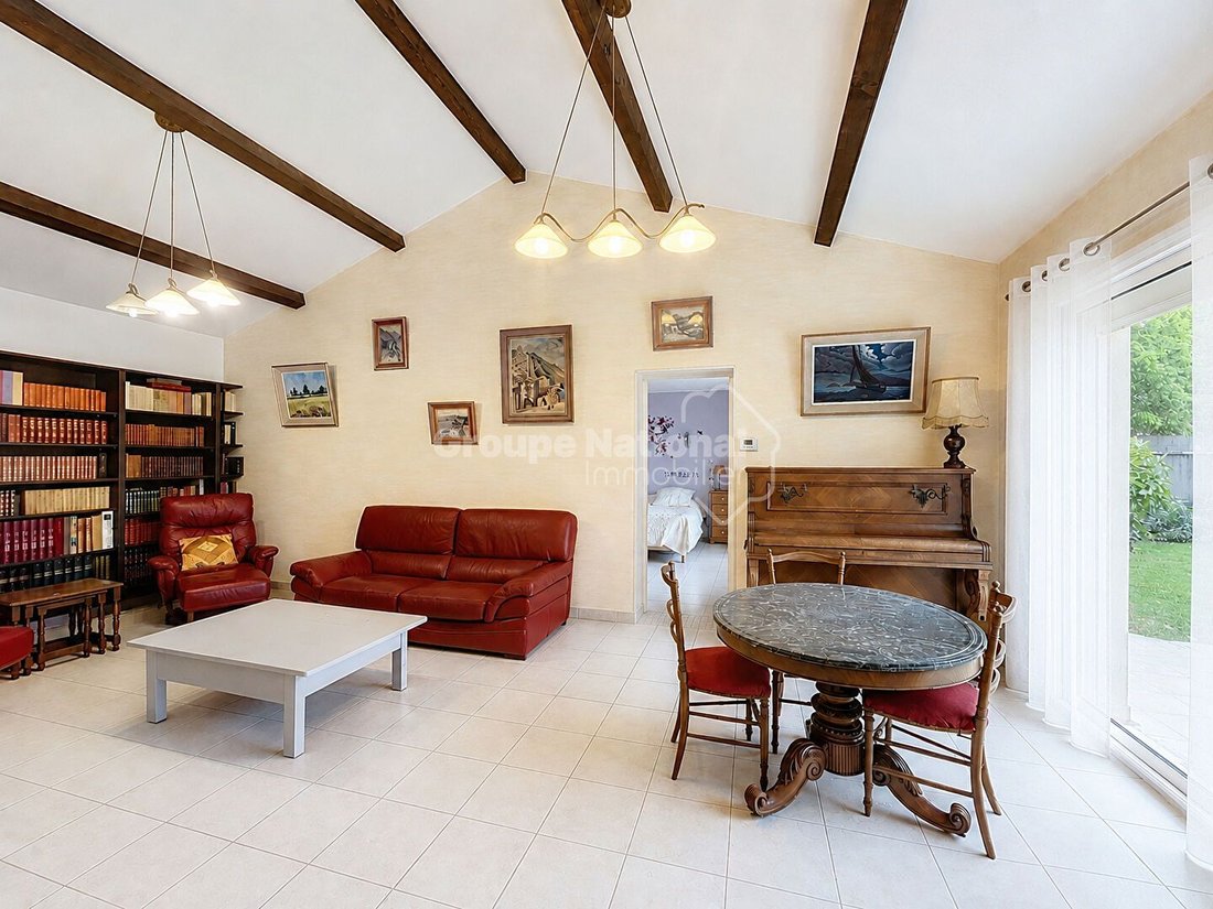 House in La Plaine, Beaucaire, France 5 - 18265772