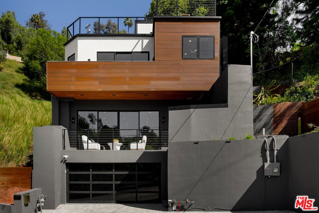 House in Los Angeles, California, United States 3 - 18263680