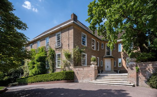 House in Hampstead, Camden, England 1