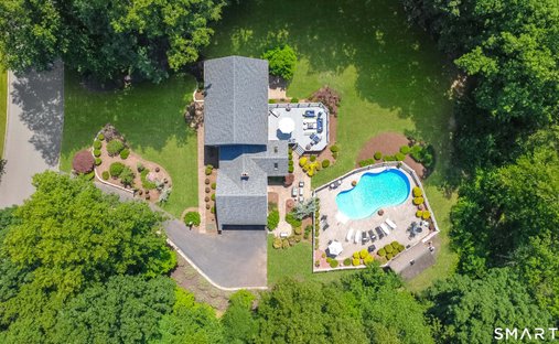 House in Cheshire, Connecticut, United States 1