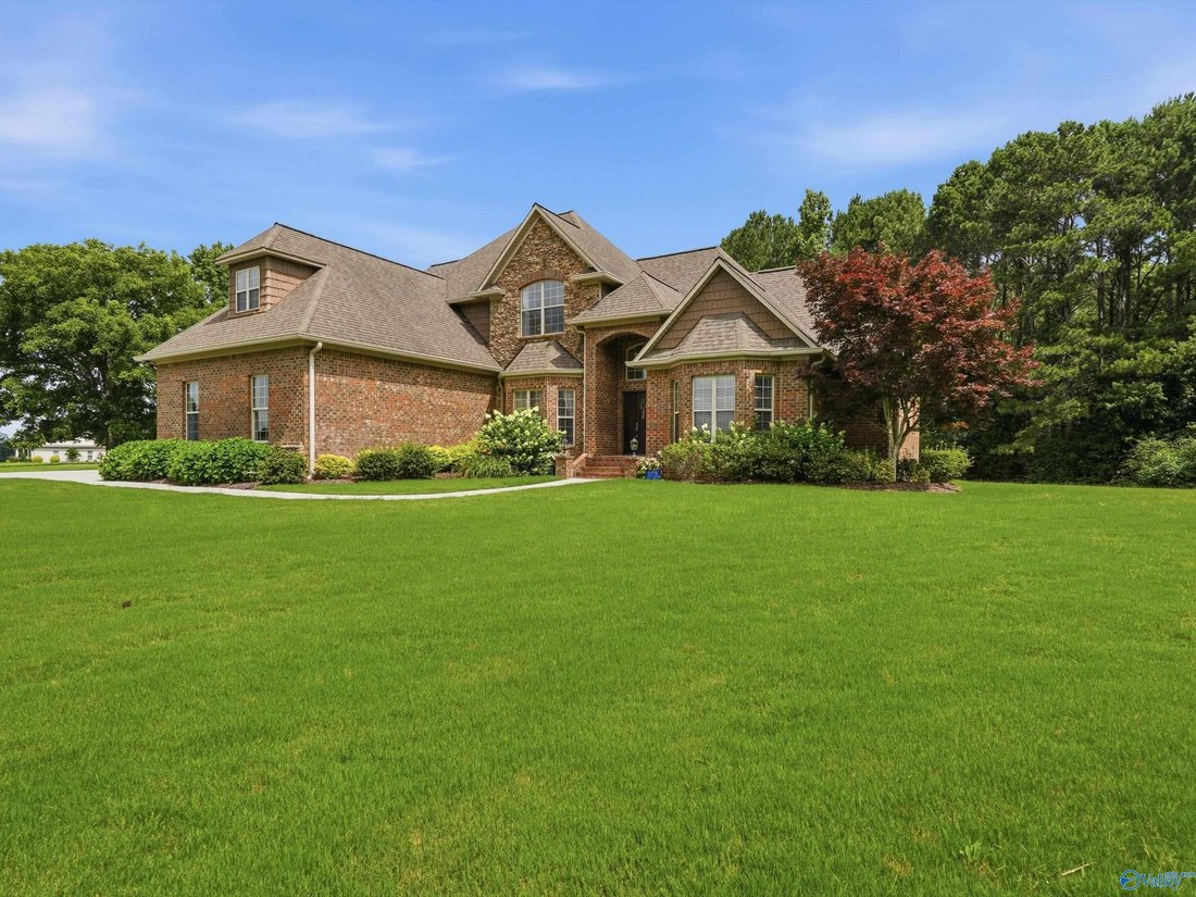 House in Guntersville, Alabama, United States 1 - 18263637