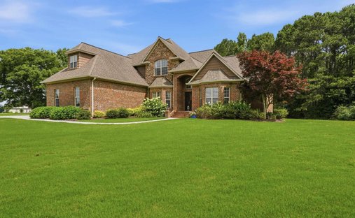 House in Guntersville, Alabama, United States 1